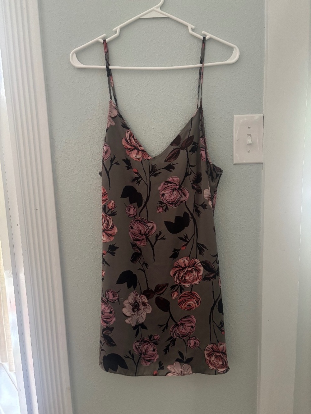 Midnight Bakery Floral Satin Slip Dress M Gray Pink Rose Print